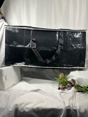 0587 3 PACK BLACK TOTE BAGS WITH ZIPPER